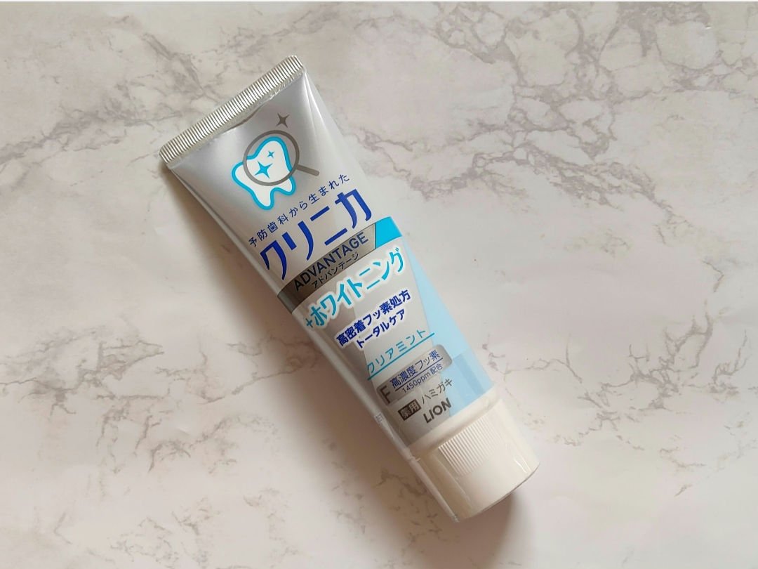 クリニカアドバンテージ＋ホワイトニング ハミガキ/クリニカ/歯磨き粉を使ったクチコミ（1枚目）