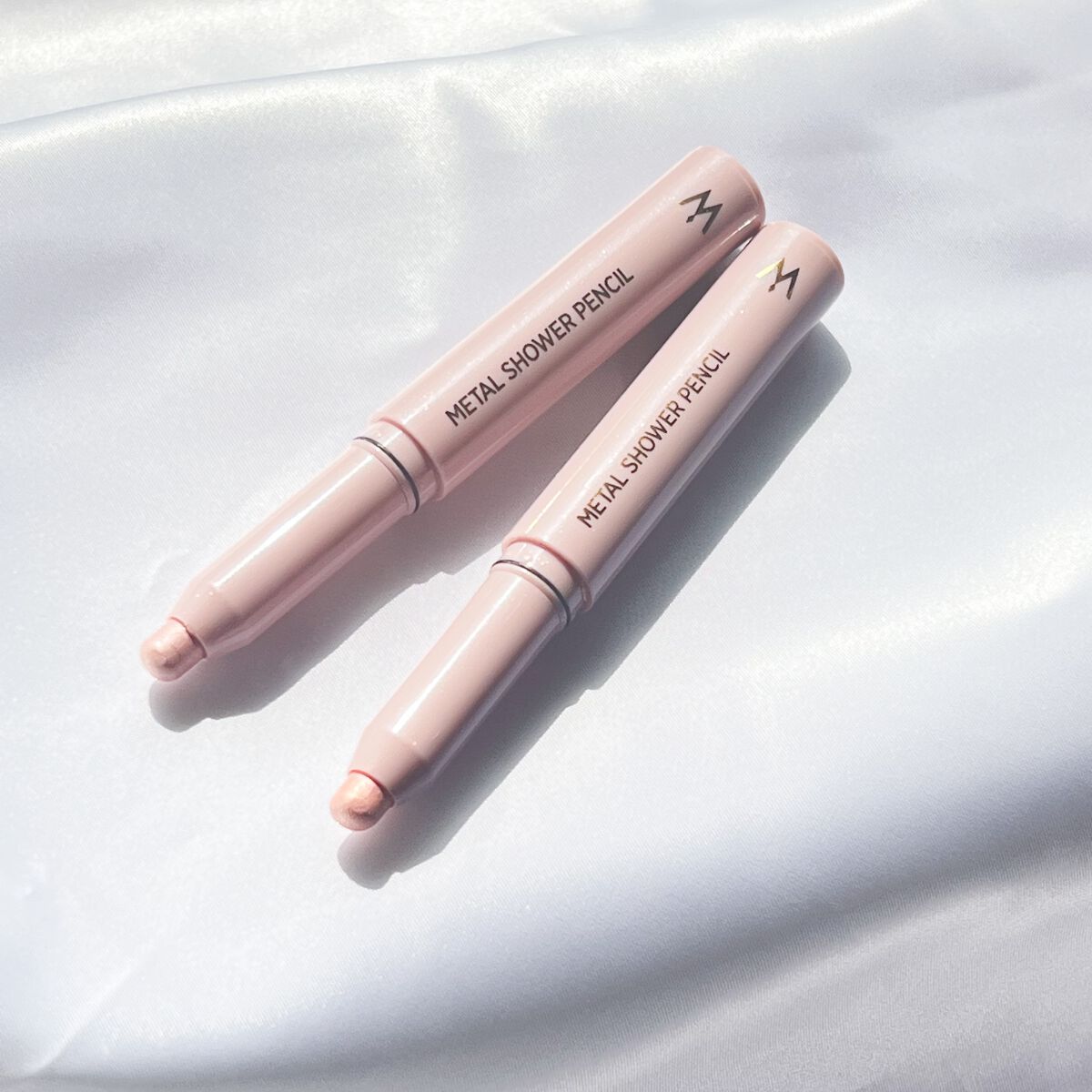 ウォンジョンヨ メタルシャワーペンシル/Wonjungyo/スティックアイシャドウを使ったクチコミ(1枚目)