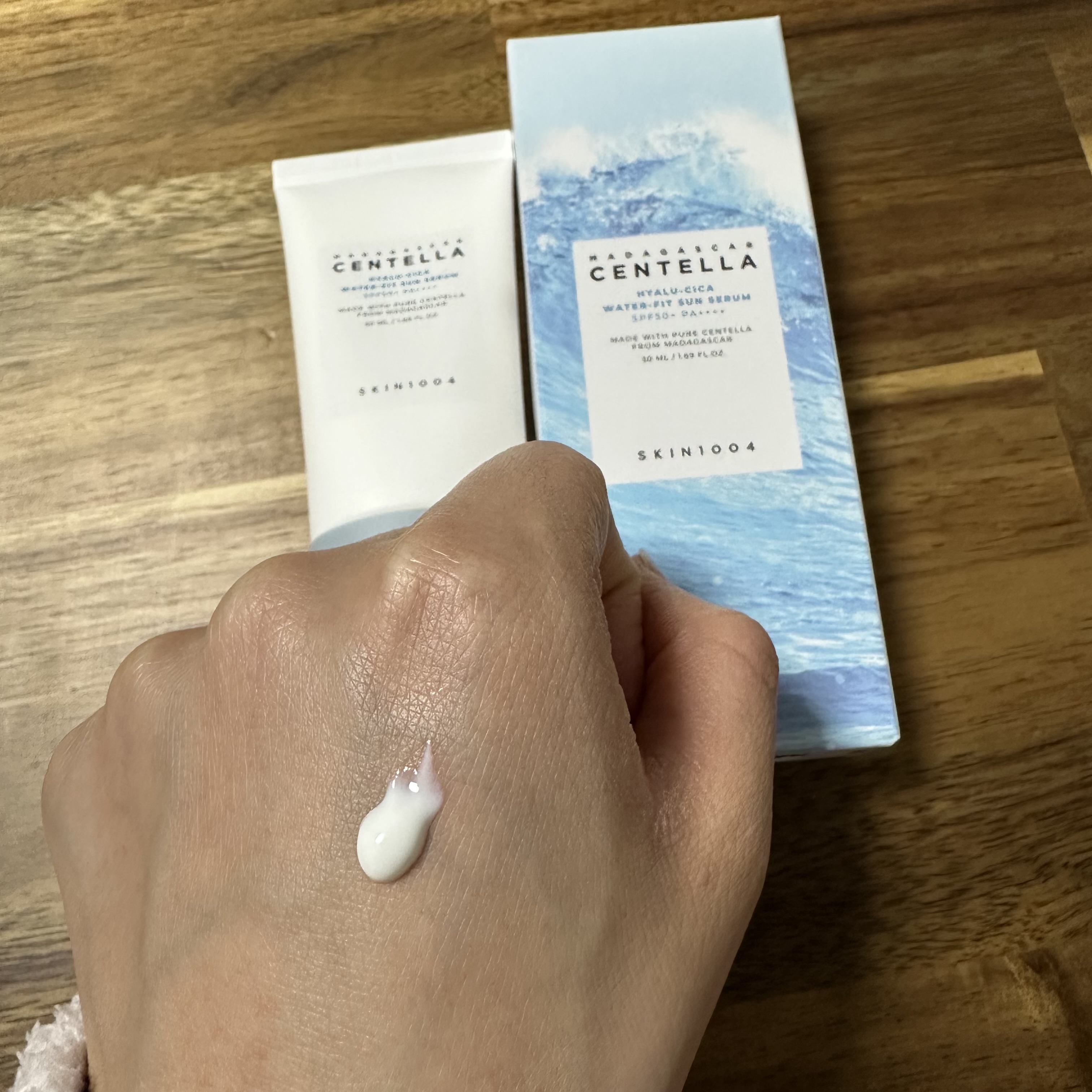 ヒアルーシカ ウォーターフィット サンセラム/SKIN1004/日焼け止めローションを使ったクチコミ（2枚目）