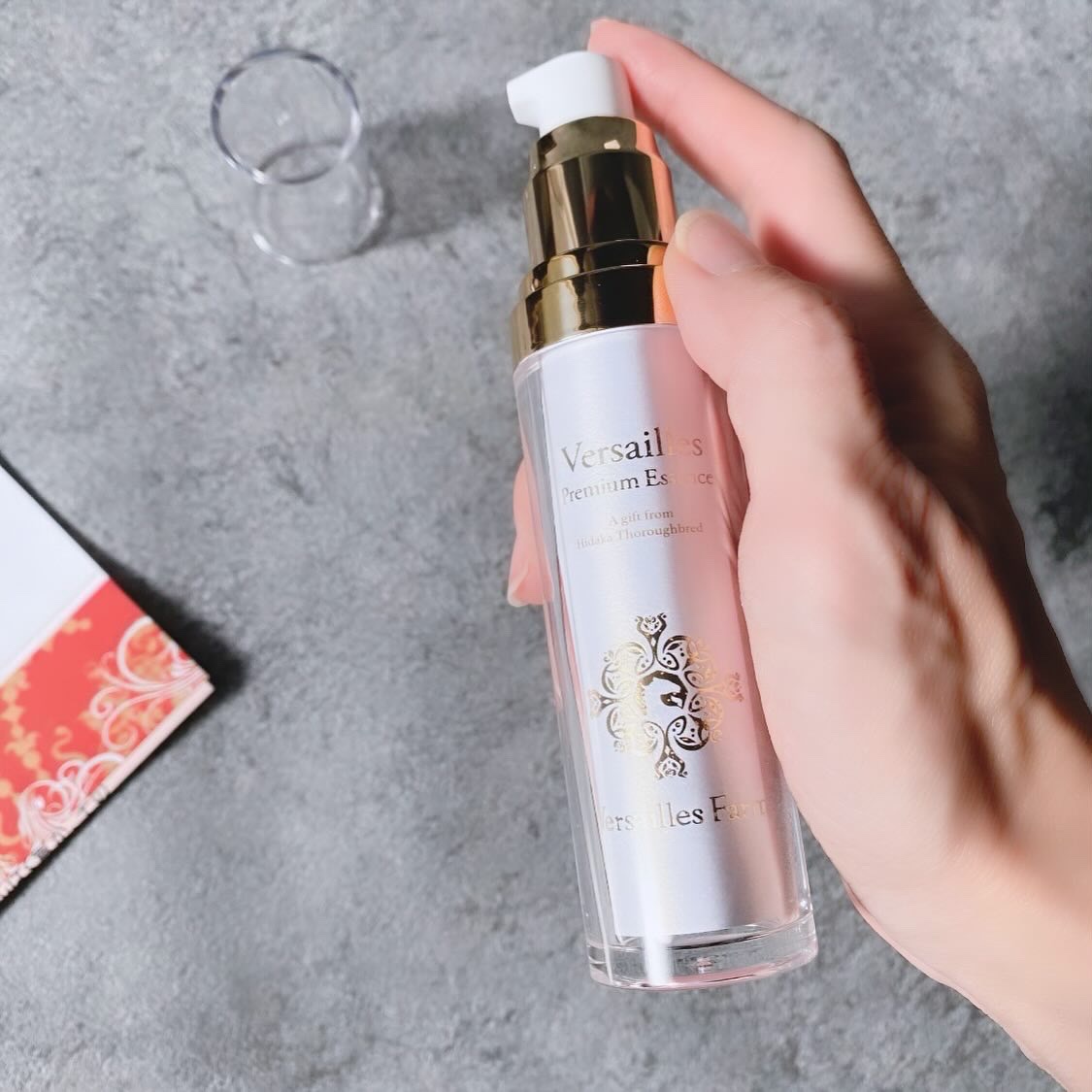 プレミアムエッセンス/ヴェルサイユファーム/美容液を使ったクチコミ（2枚目）