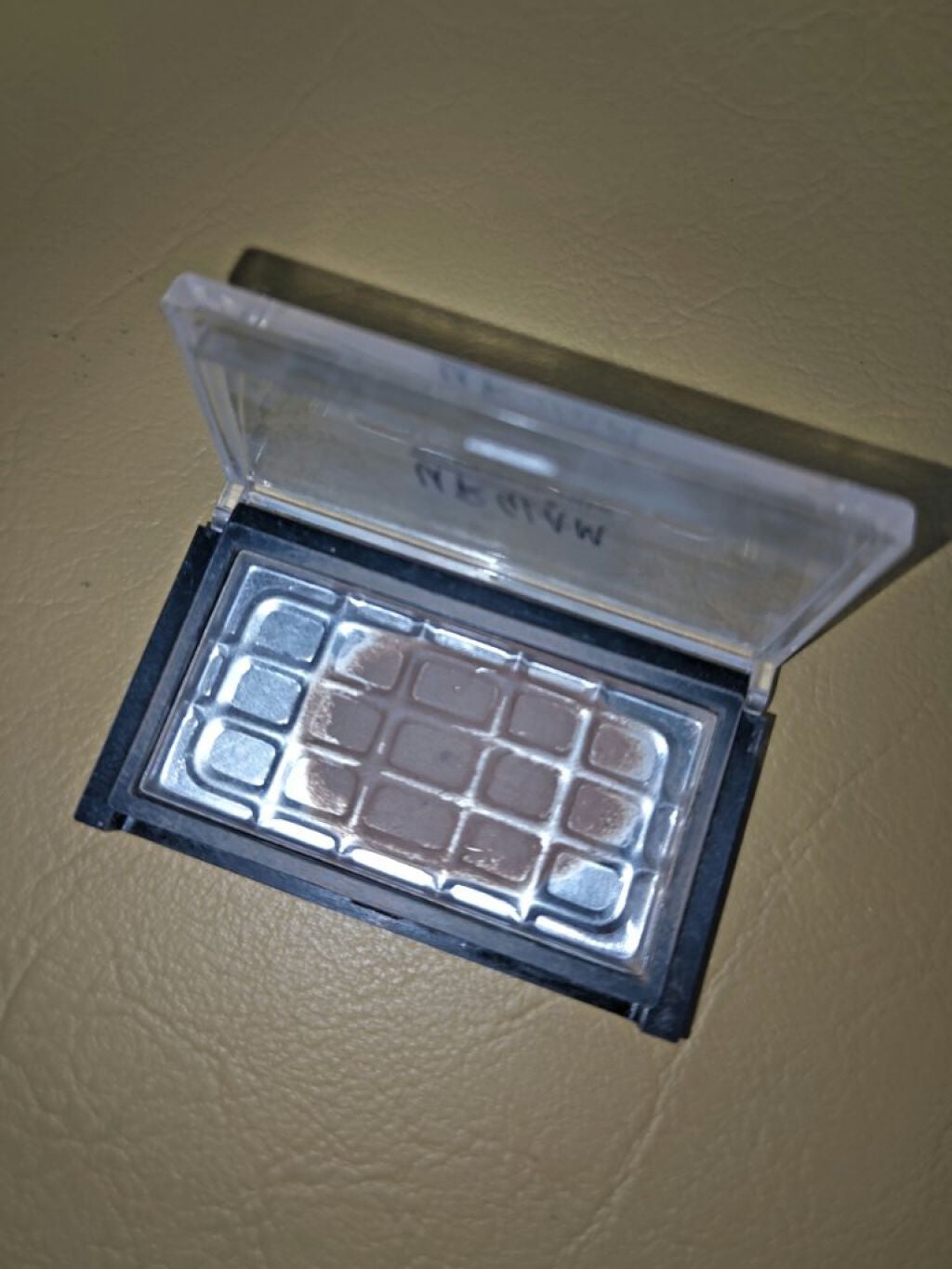 UR GLAM SHADING POWDER/U R GLAM/シェーディングを使ったクチコミ(1枚目)