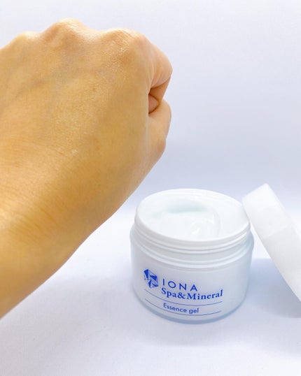 スパ&ミネラル エッセンス ジェル/IONA/フェイスクリームを使ったクチコミ(4枚目)
