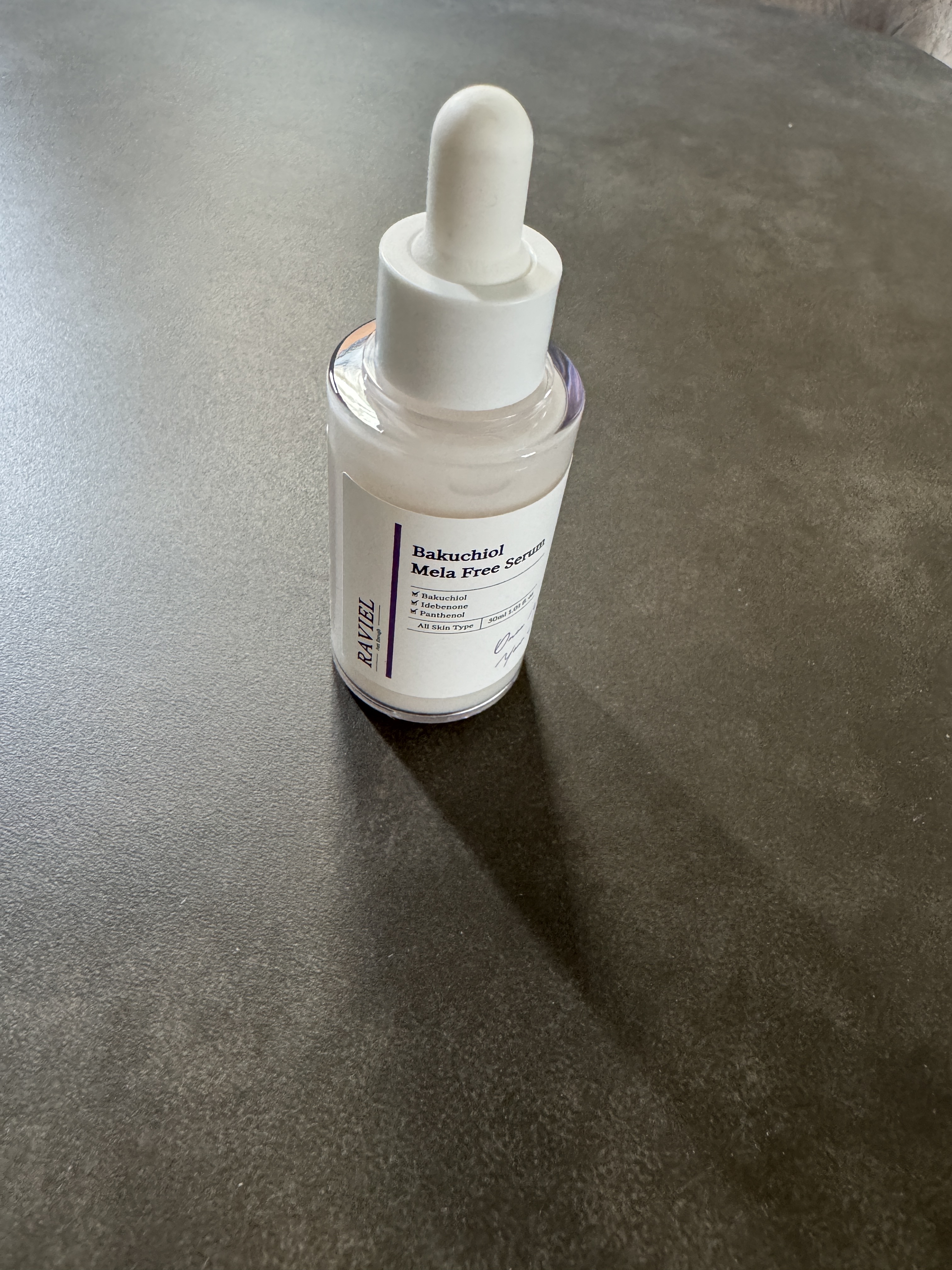 バクチオールメラフリーセラム/RAVIEL/美容液を使ったクチコミ（2枚目）