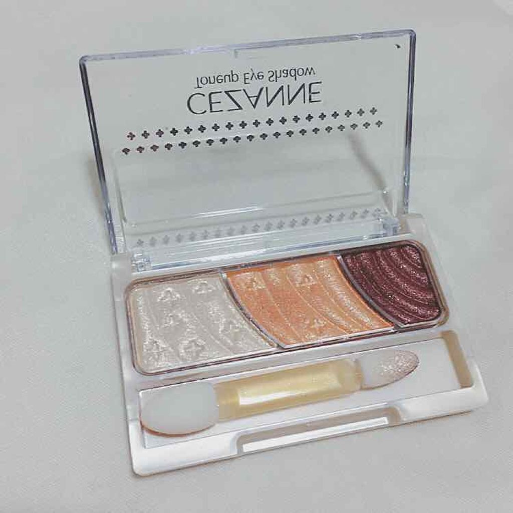 トーンアップアイシャドウ/CEZANNE/アイシャドウパレットを使ったクチコミ(2枚目)