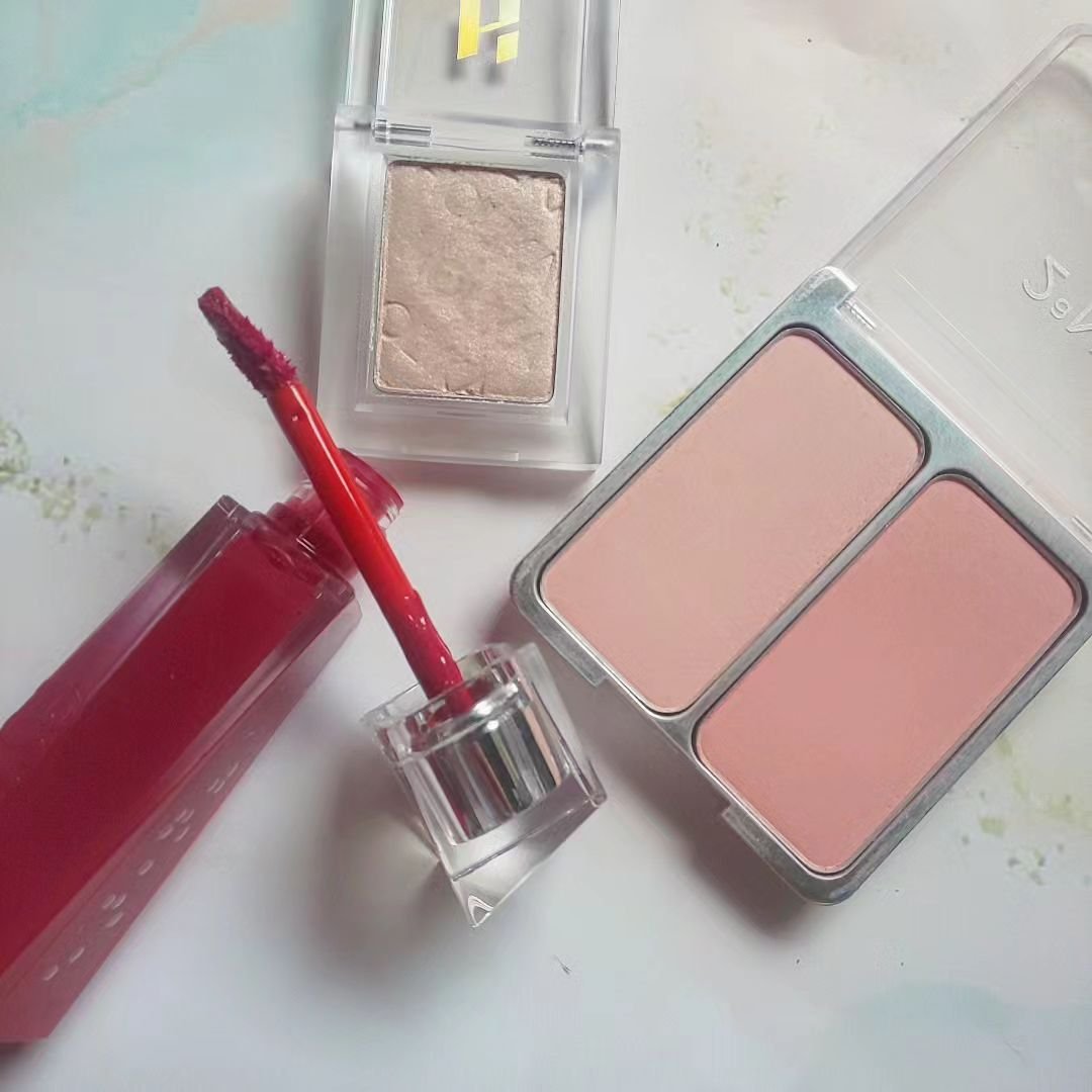 ナイトミネラルファンデーション/エトヴォス/ルースパウダーを使ったクチコミ（2枚目）