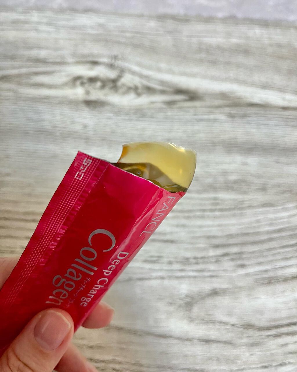 ディープチャージ コラーゲン スティックゼリー/ファンケル/美容サプリメントを使ったクチコミ(3枚目)