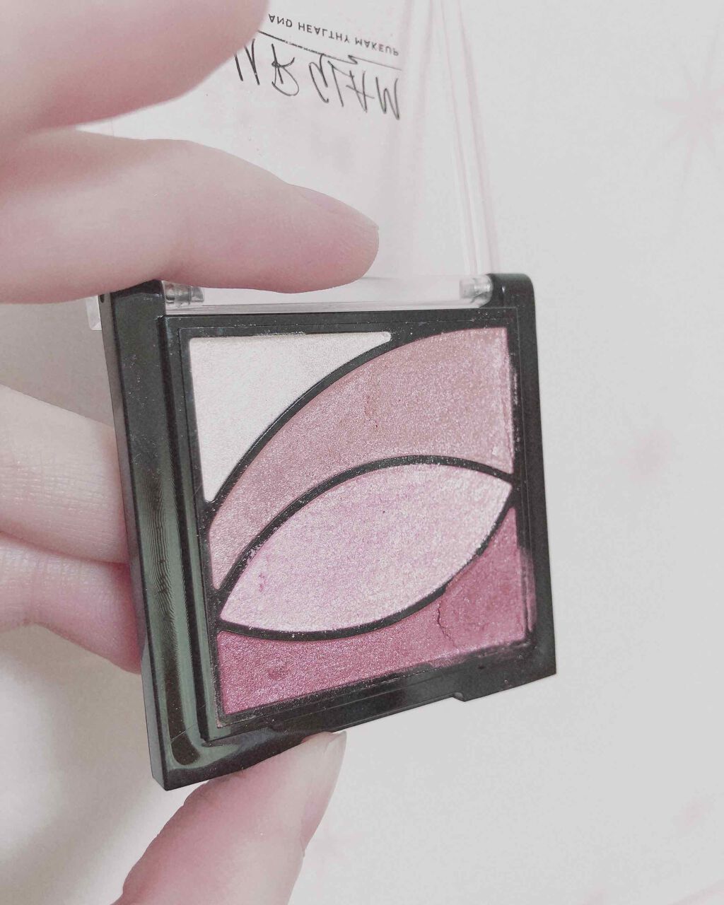 アイシャドウベース/キャンメイク/アイシャドウベースを使ったクチコミ(3枚目)