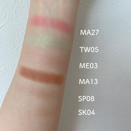 中島愛蘭 on LIPS 「Chacottのコスメを初めて拝見してこんなにもマルチカラーバ..」(3枚目)