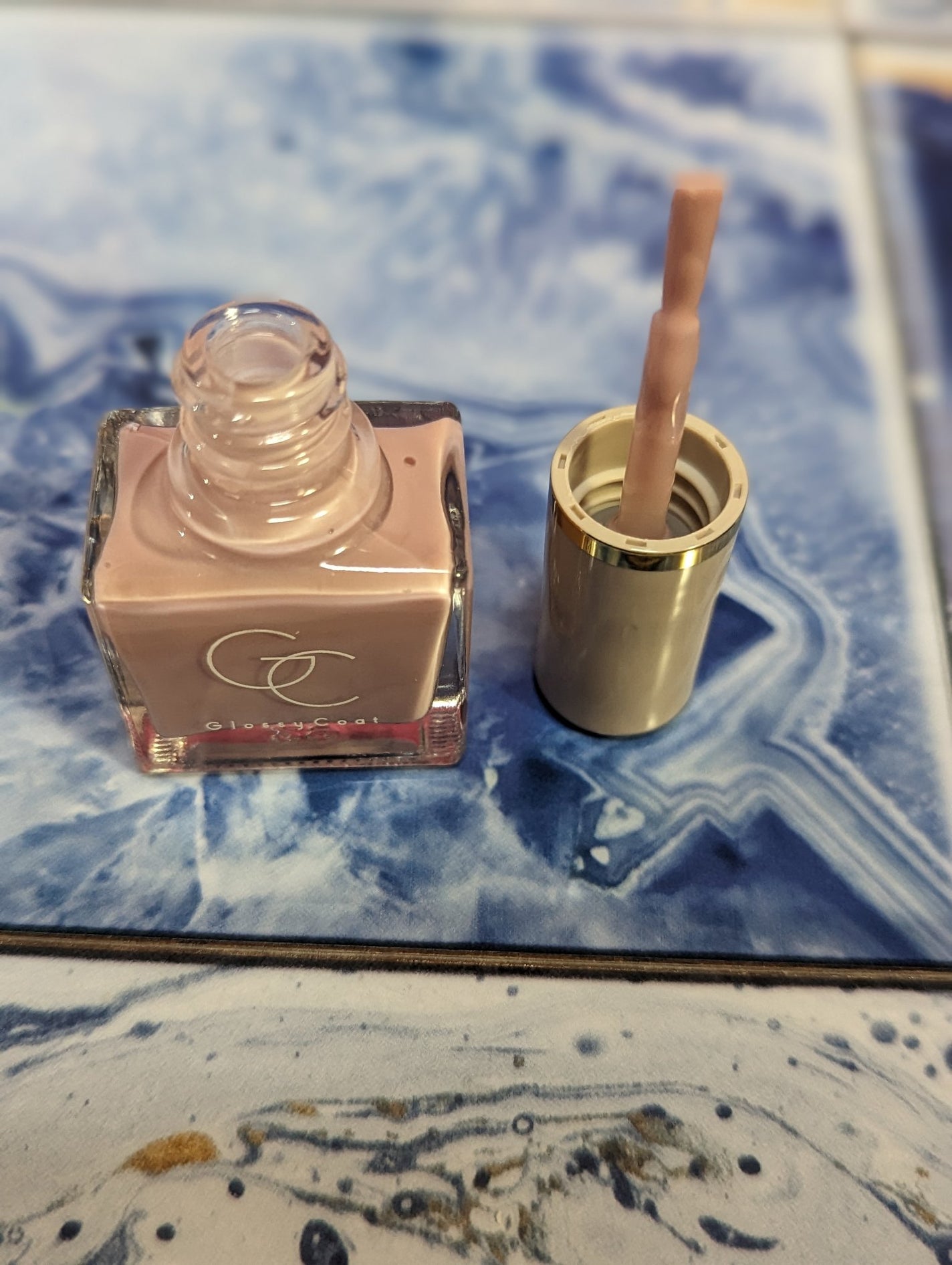 グロッシーコート/スキューズミー/オールインワンネイルを使ったクチコミ(5枚目)