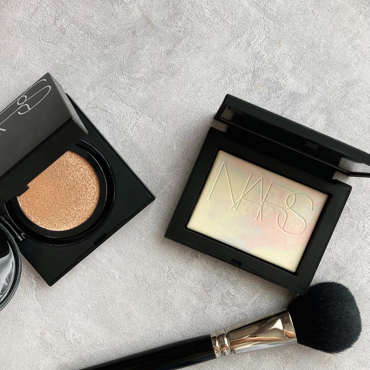ライトリフレクティング プリズマティックパウダー/NARS/プレストパウダーを使ったクチコミ(3枚目)