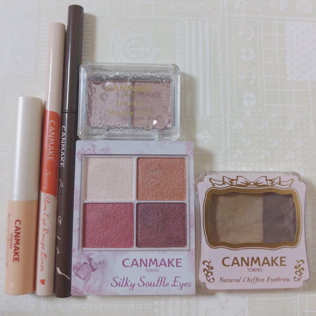 ナチュラルシフォンアイブロウ 02 アーモンドショコラ/キャンメイク/パウダーアイブロウを使ったクチコミ（3枚目）