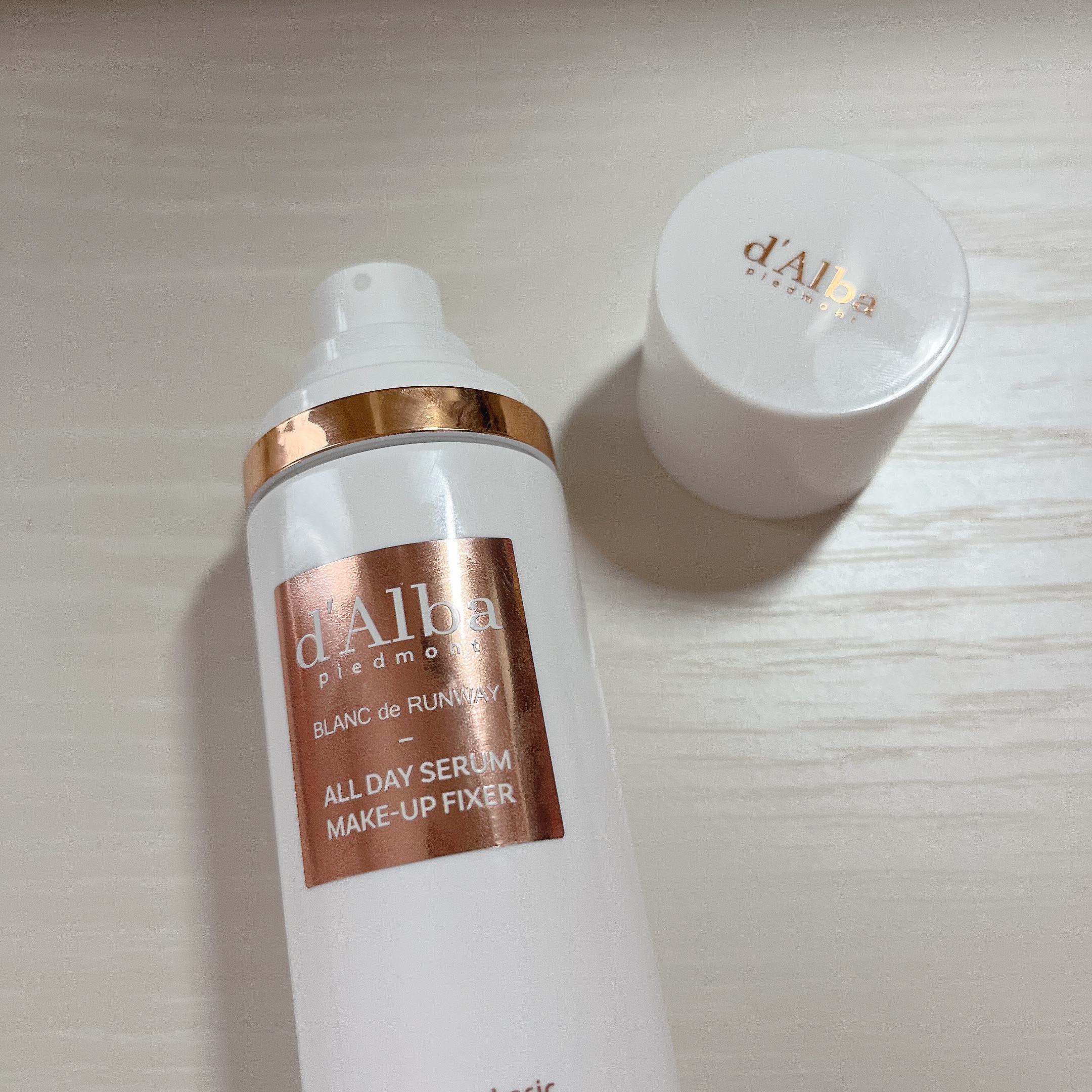 オールデイセラムメイクアップフィクサー/ダルバ/フィックスミストを使ったクチコミ（2枚目）