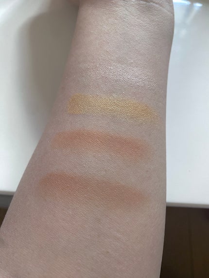 エトワルローズ 4色アイシャドウ/Étoile Rose/アイシャドウパレットを使ったクチコミ(2枚目)