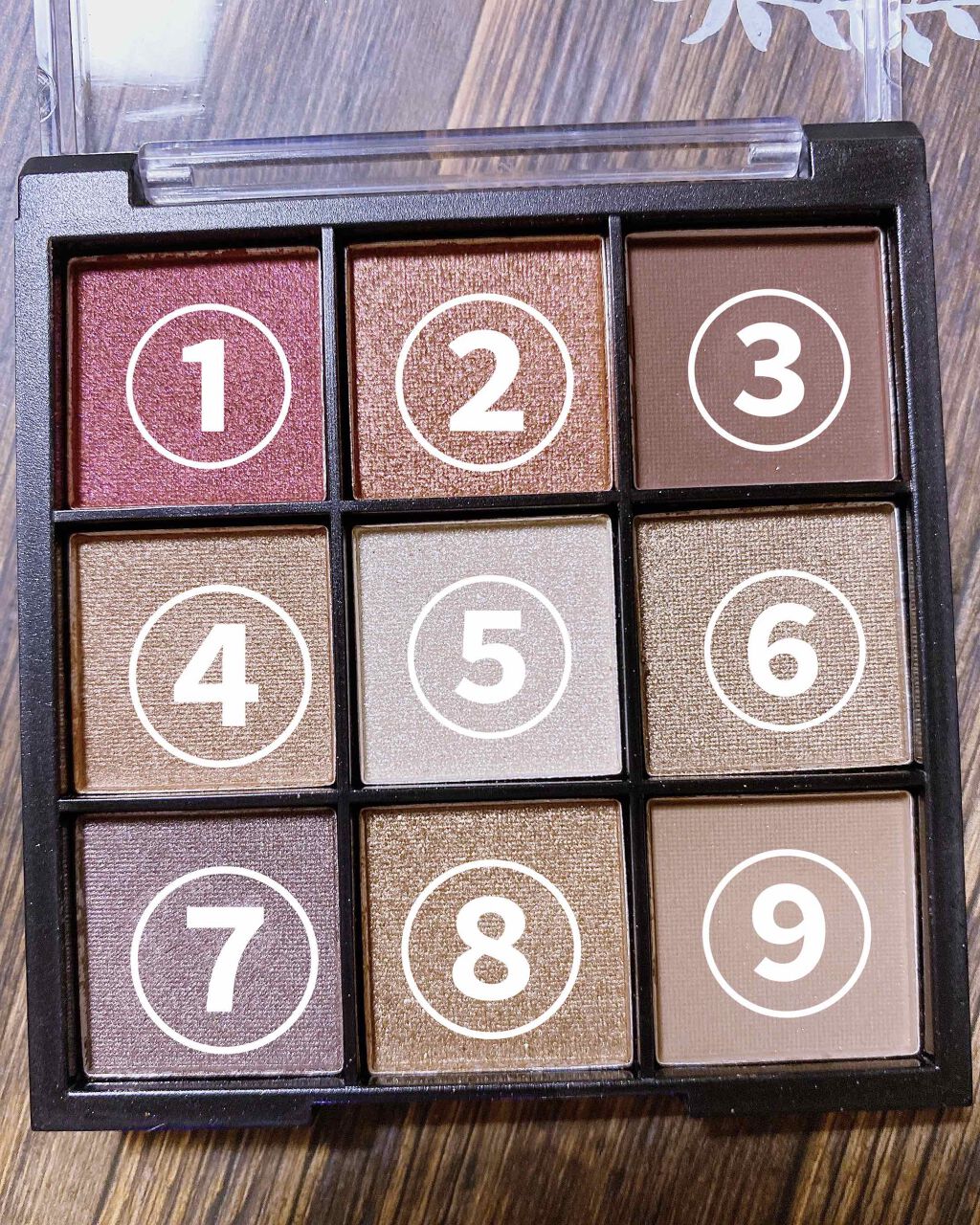 UR GLAM BLOOMING EYE COLOR PALETTE/U R GLAM/アイシャドウパレットを使ったクチコミ(3枚目)