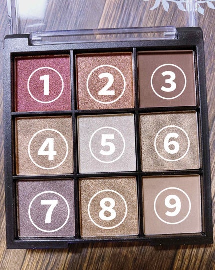 UR GLAM BLOOMING EYE COLOR PALETTE/U R GLAM/アイシャドウパレットを使ったクチコミ(3枚目)