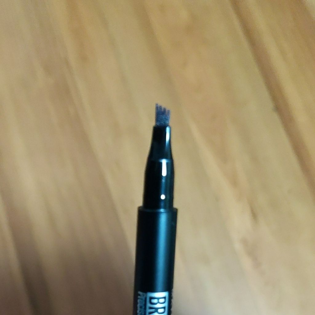 ブロウインク リキッドペン/MAYBELLINE NEW YORK/リキッドアイブロウを使ったクチコミ(1枚目)