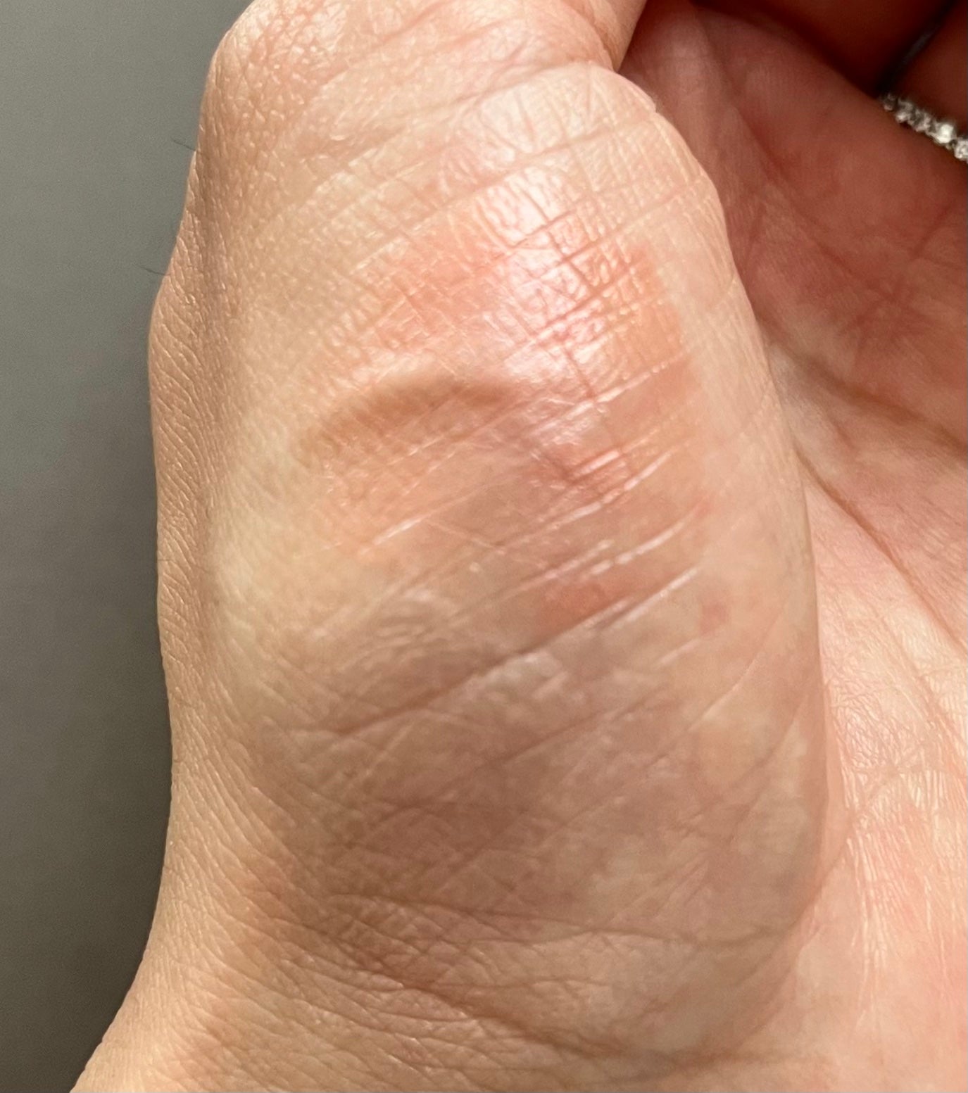 ディオールスキン フォーエヴァー グロウ マキシマイザー/Dior/ハイライトを使ったクチコミ(3枚目)