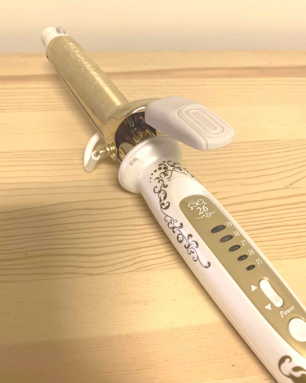 イオンアイロングレイスカール26mm/クレイツ/カールアイロンを使ったクチコミ（3枚目）