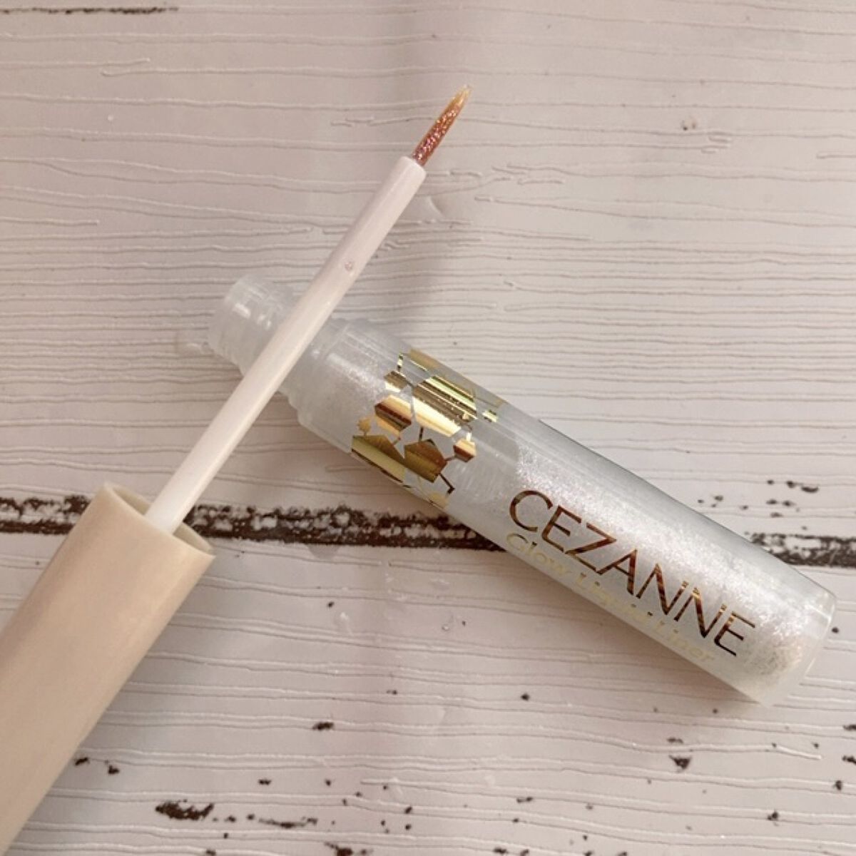 グロウリキッドライナー/CEZANNE/リキッドアイライナーを使ったクチコミ（1枚目）