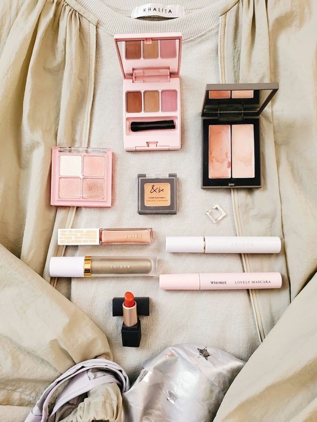 トーン ペタル リキッド アイシャドウ EX02/to/one/リキッドアイシャドウを使ったクチコミ（2枚目）