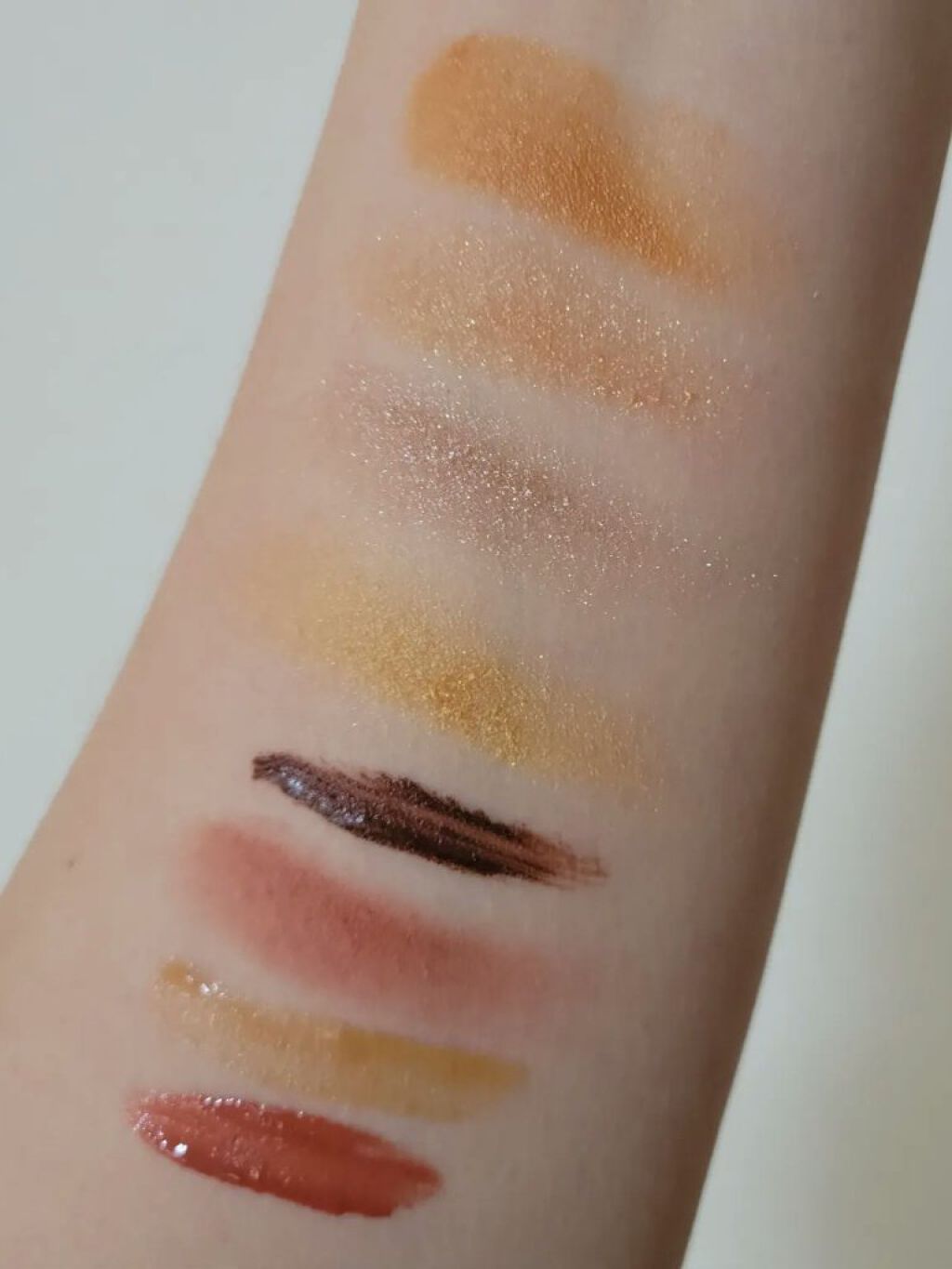 フェイス スタイリスト  EX01/SNIDEL BEAUTY/アイシャドウパレットを使ったクチコミ（3枚目）