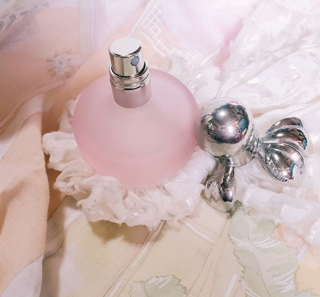 ニナ ロー オーデトワレ/ニナリッチ(フレグランス)/香水(レディース)を使ったクチコミ(2枚目)