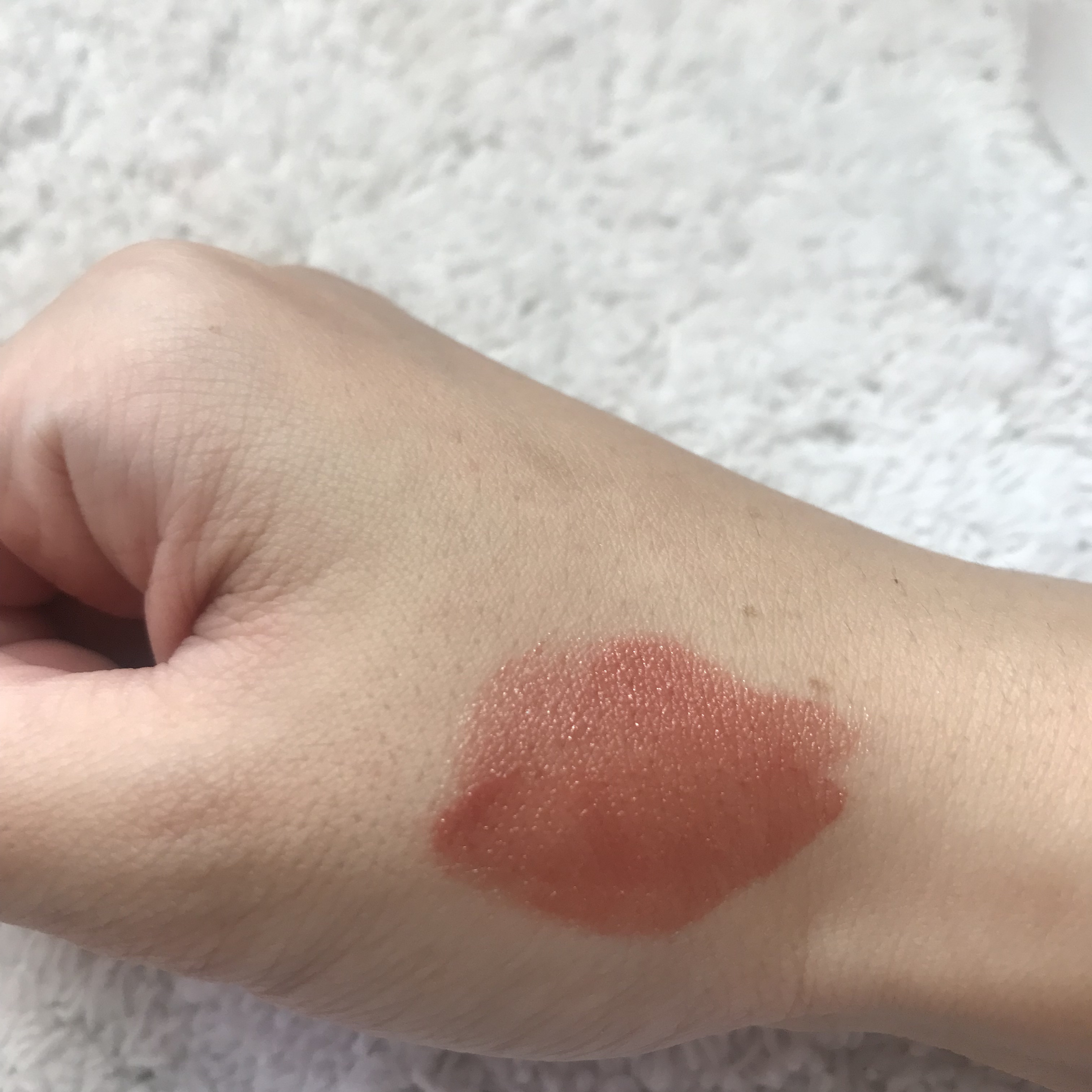 グロウ フィクシングティント ライチベージュ/ETUDE/リップティントを使ったクチコミ（3枚目）