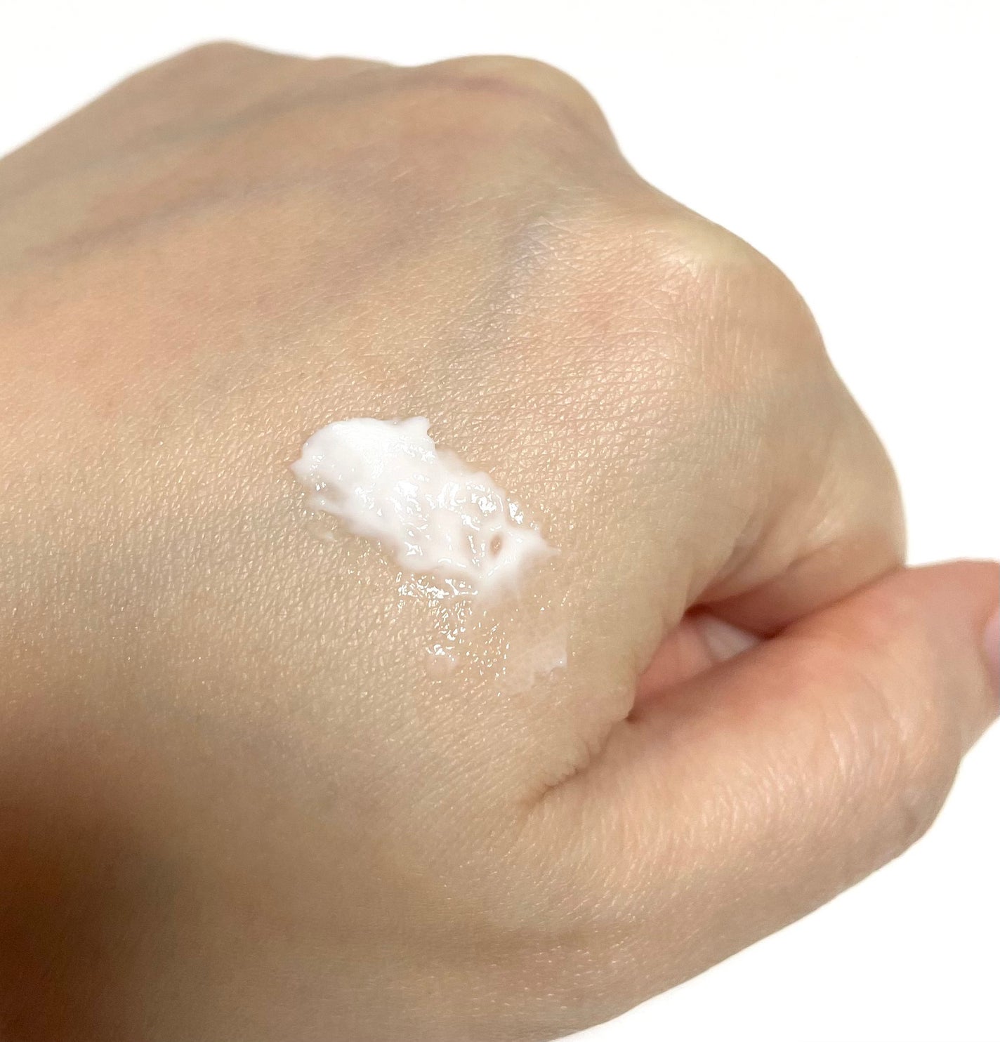 オスマンサス ハンドクリーム/L'OCCITANE/ハンドクリームを使ったクチコミ(2枚目)