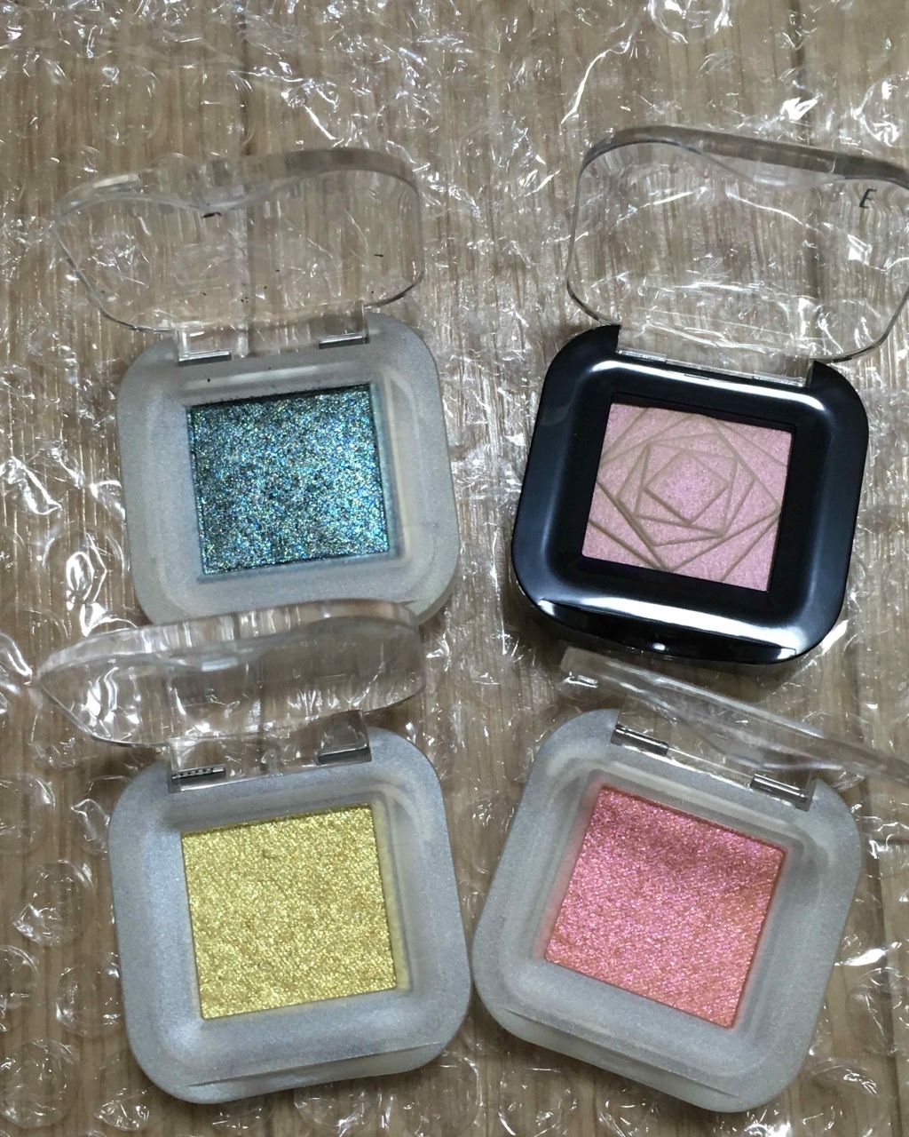 クチュールシャドウ(MELTED)/A’pieu/単色アイシャドウを使ったクチコミ（1枚目）