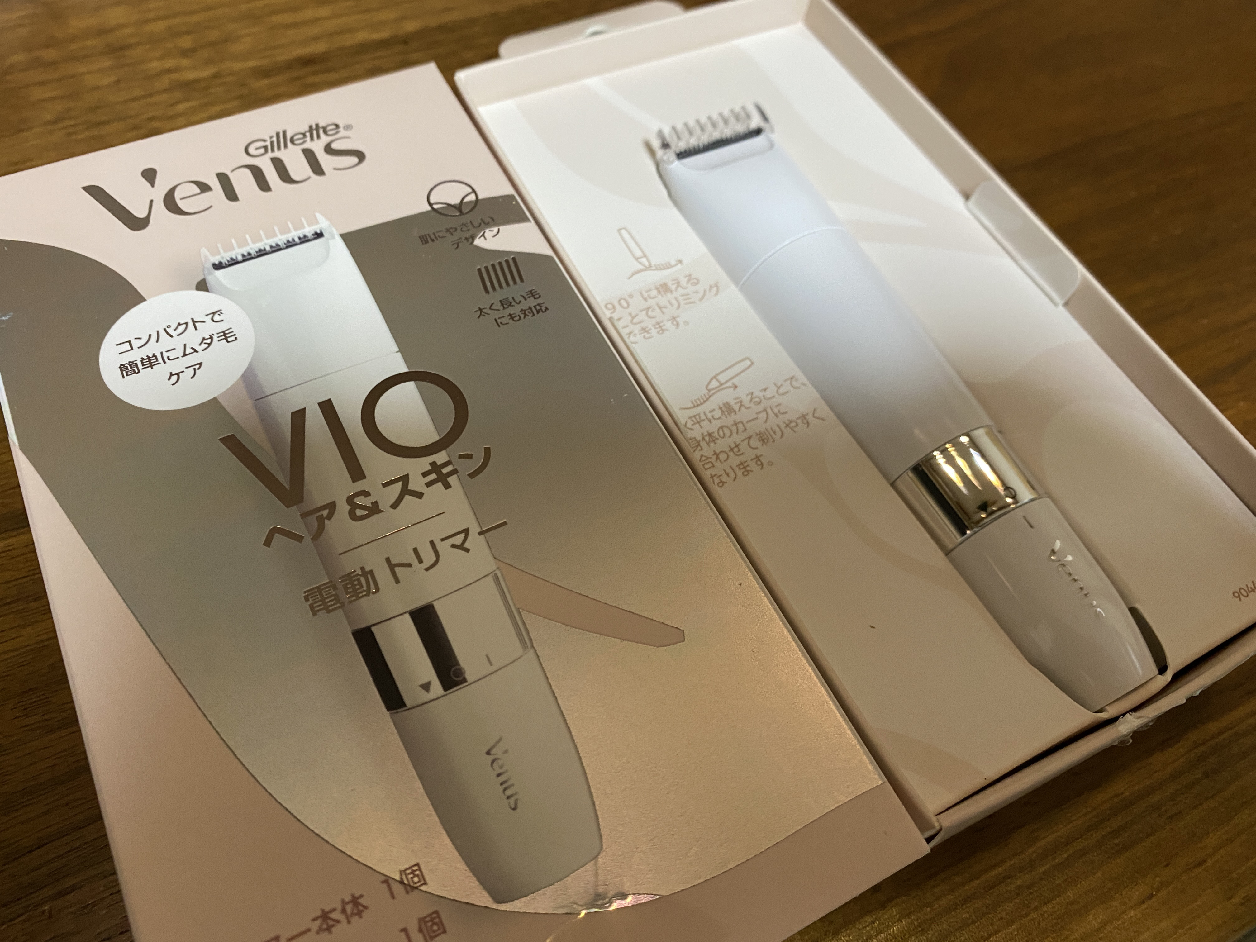 ヴィーナス VIO ヘア&スキン 電動トリマー/Gillette Venus/シェーバーを使ったクチコミ（2枚目）