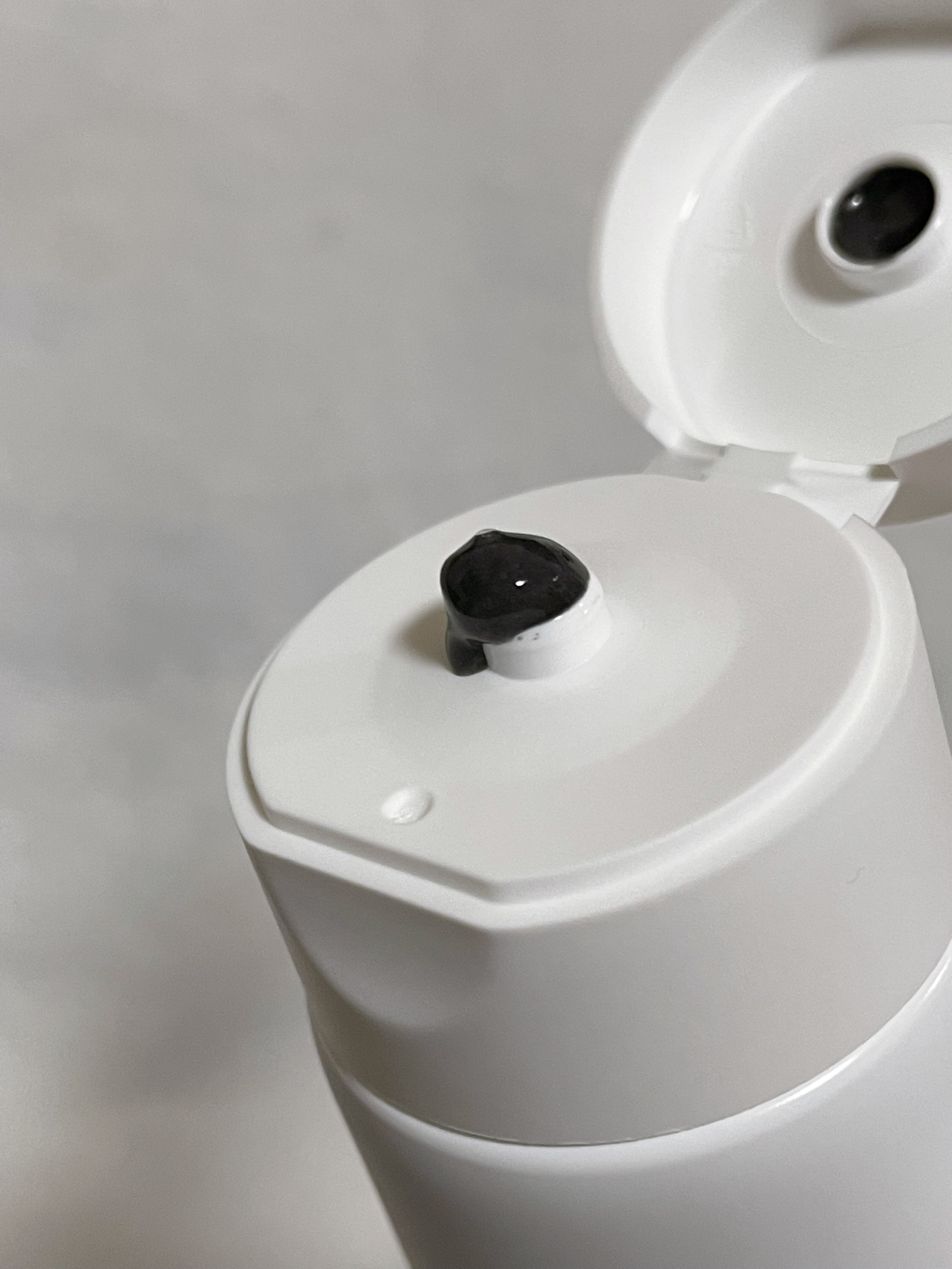 ラボ   V 酵素洗顔フォーム ブラック/unlabel/洗顔フォームを使ったクチコミ（3枚目）