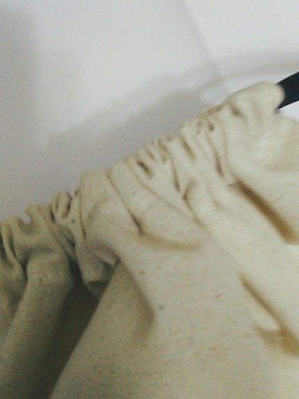 魔法少女 on LIPS 「ダイソーさんで購入しました。巾着袋です。可愛すぎる💗大切な人へ..」(3枚目)