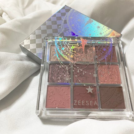 クォーツ 9色アイシャドウパレット(ドリームランドアイシャドウ)/ZEESEA/アイシャドウパレットを使ったクチコミ(1枚目)
