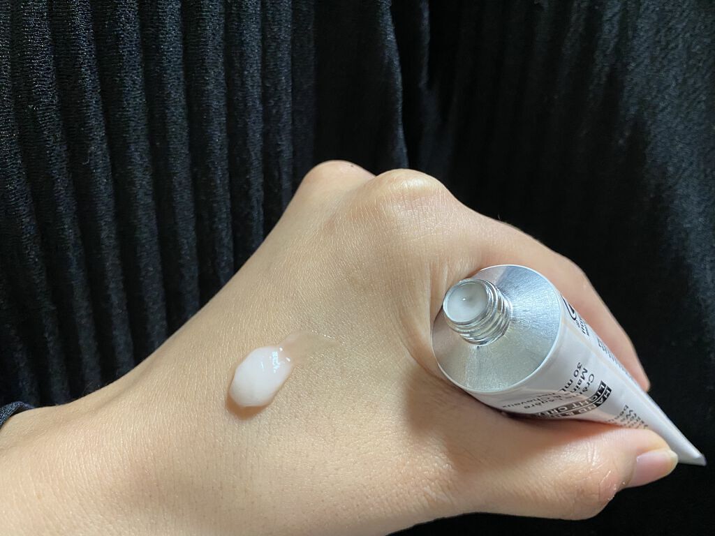 ハンド＆ヘア ライトセラム/AUTHENTIC BEAUTY CONCEPT/ハンドクリームを使ったクチコミ（2枚目）