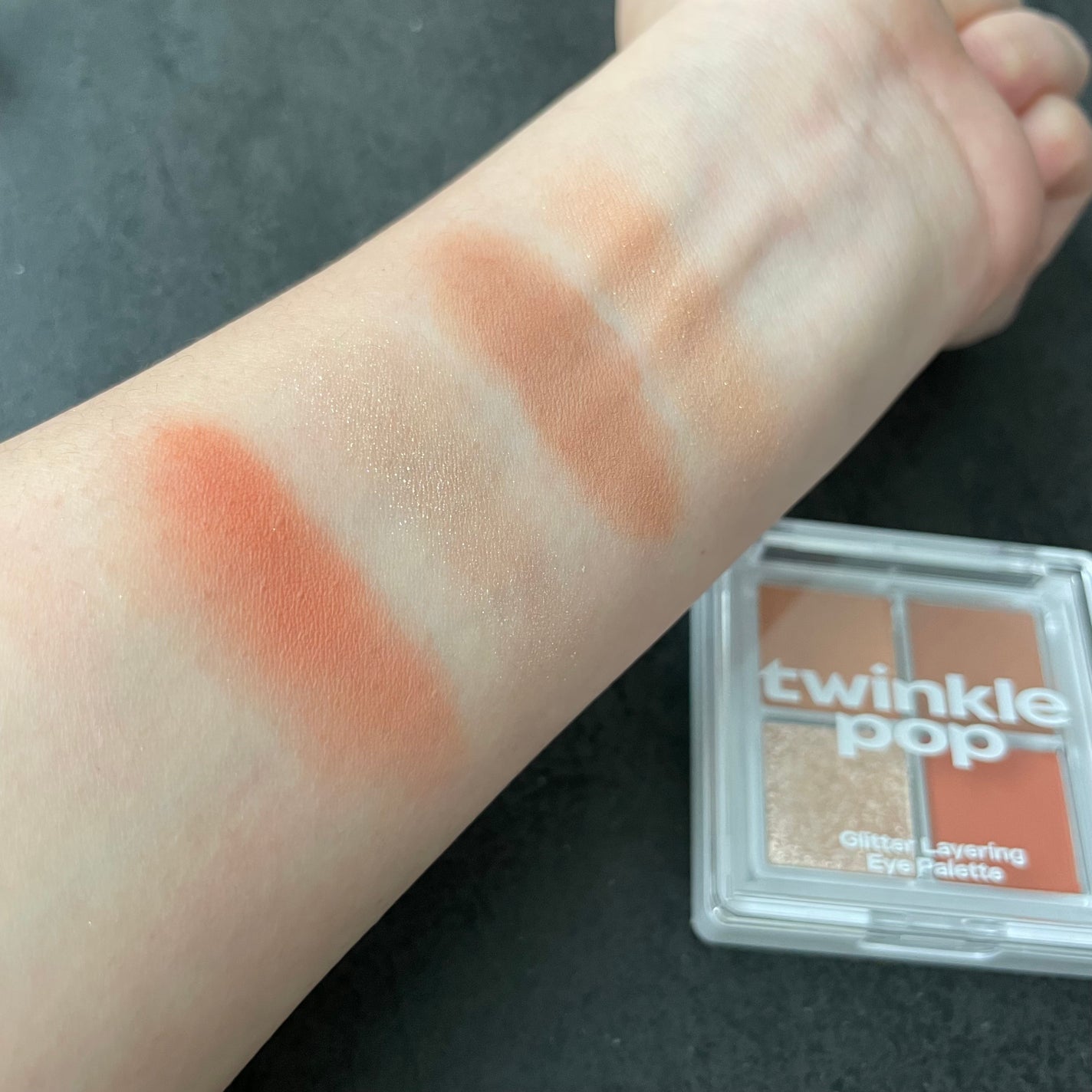 TWINKLE POP Pearl Flex Glitter Eye Palette/CLIO/アイシャドウパレットを使ったクチコミ(1枚目)