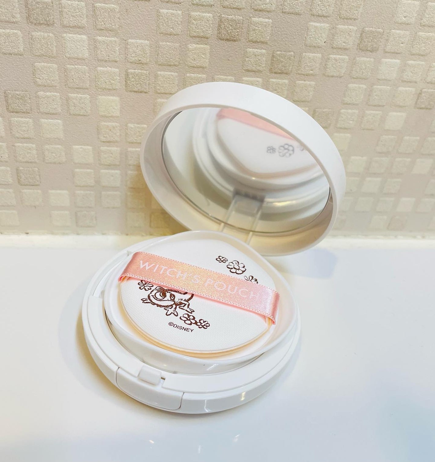 シャルマン・フルラージュ クッションファンデーション( SPF50+/PA+++)/Witch's Pouch/クッションファンデーションを使ったクチコミ(3枚目)