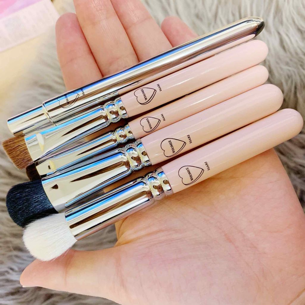 メイクブラシM 熊野筆/WHOMEE/メイクブラシを使ったクチコミ(2枚目)