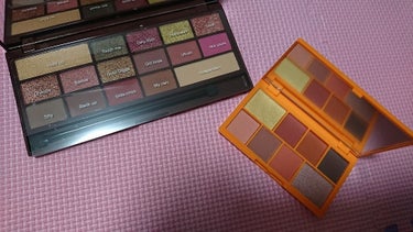 ミニチョコレートアイシャドウパレット チョコオレンジ/MAKEUP REVOLUTION/パウダーアイシャドウを使ったクチコミ（2枚目）