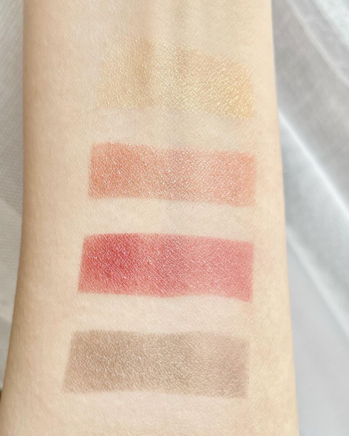 シグニチャー カラー アイズ/SUQQU/アイシャドウパレットを使ったクチコミ（3枚目）