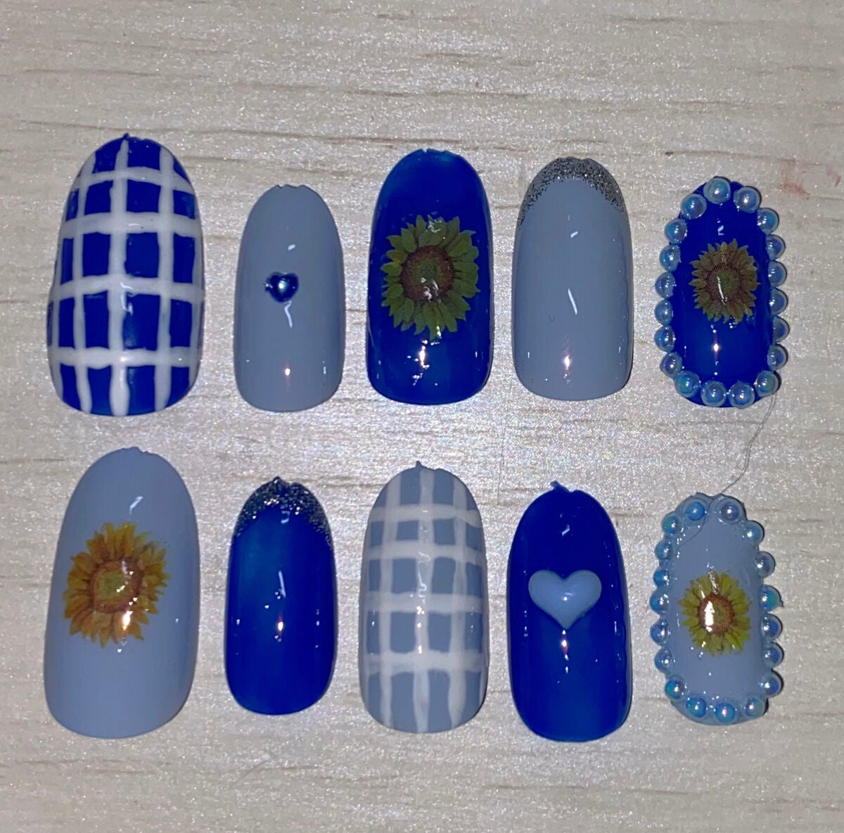 しずくネイルシール/キャンドゥ/ネイルシールを使ったクチコミ(3枚目)