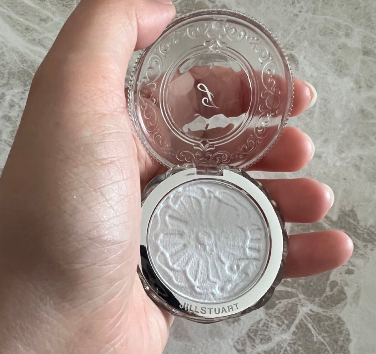 ジルスチュアート メルティシマー ブラッシュ/JILL STUART/パウダーチークを使ったクチコミ(3枚目)