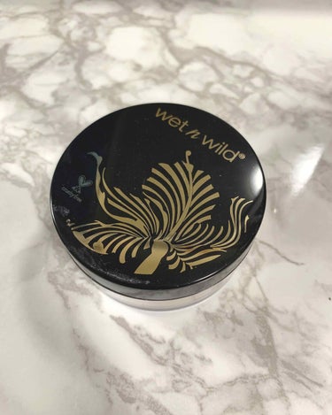 MegaGlo Loose Highlighting Powder/wet 'n' wild/ルースパウダーを使ったクチコミ（1枚目）