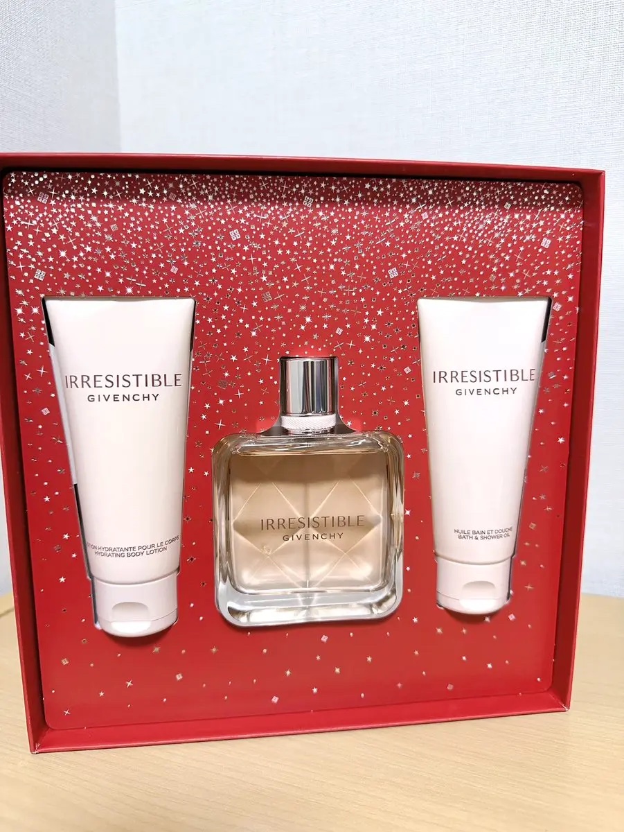 ジバンシイブランディヴァンスポットコレクター ブラン ディヴァン スポット コレクター - 美容液 | Givenchy Beauty