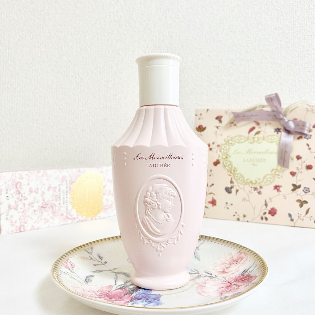 ローズ ボディ ウォッシュ/レ・メルヴェイユーズ ラデュレ/ボディソープを使ったクチコミ(1枚目)