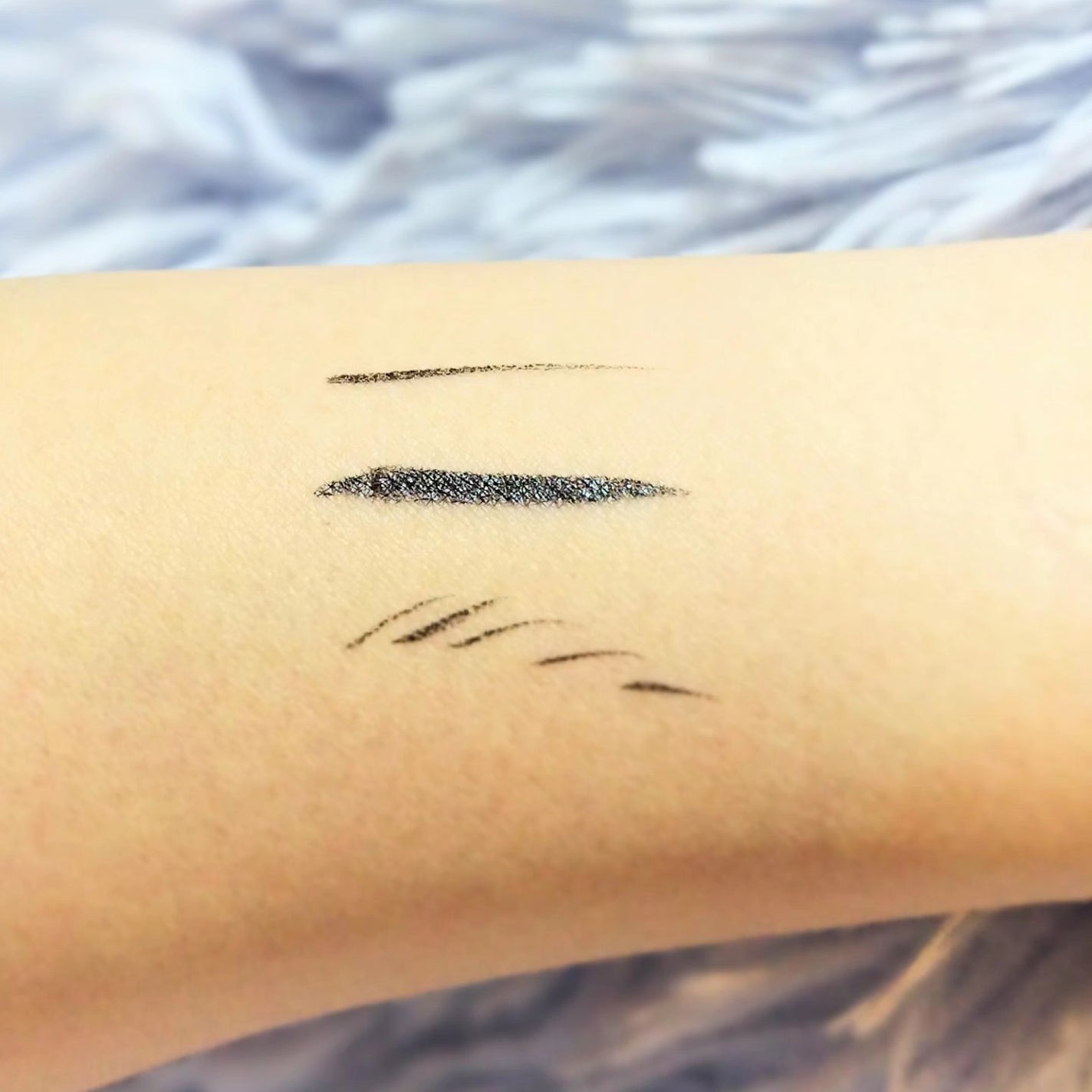 リキッドアイライナー/ルルズコスメティコ/リキッドアイライナーを使ったクチコミ(3枚目)