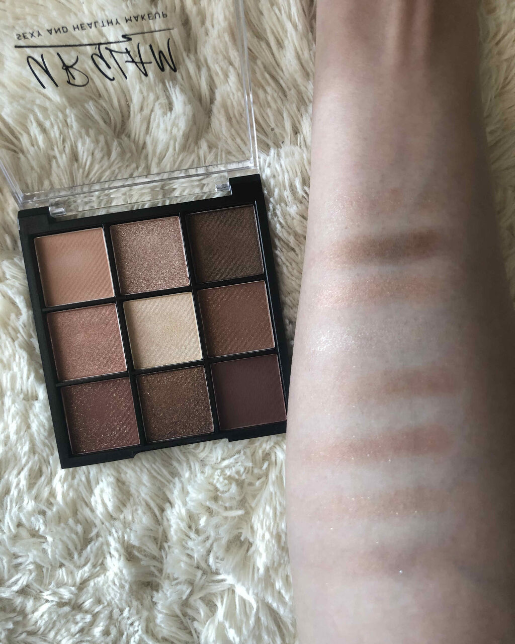 UR GLAM　BLOOMING EYE COLOR PALETTE/U R GLAM/アイシャドウパレットを使ったクチコミ（2枚目）