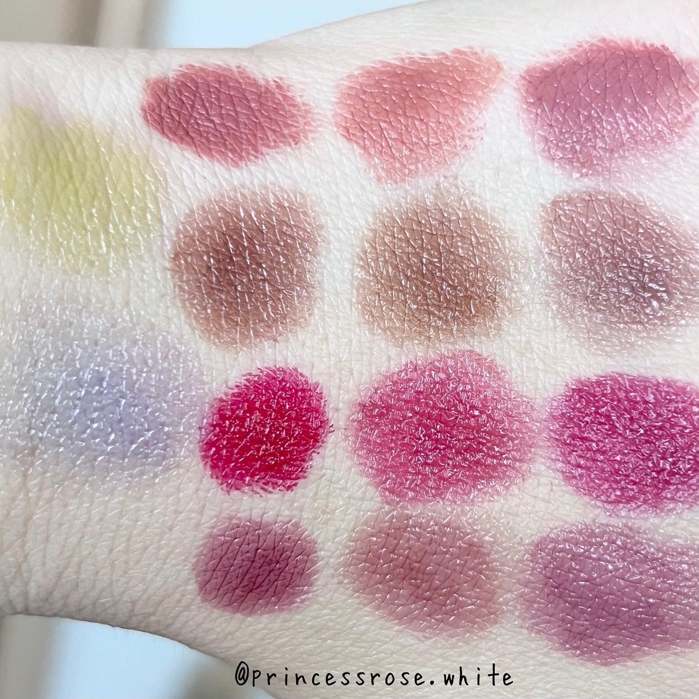 ケイト リップモンスターカラートナー/KATE/口紅を使ったクチコミ(5枚目)