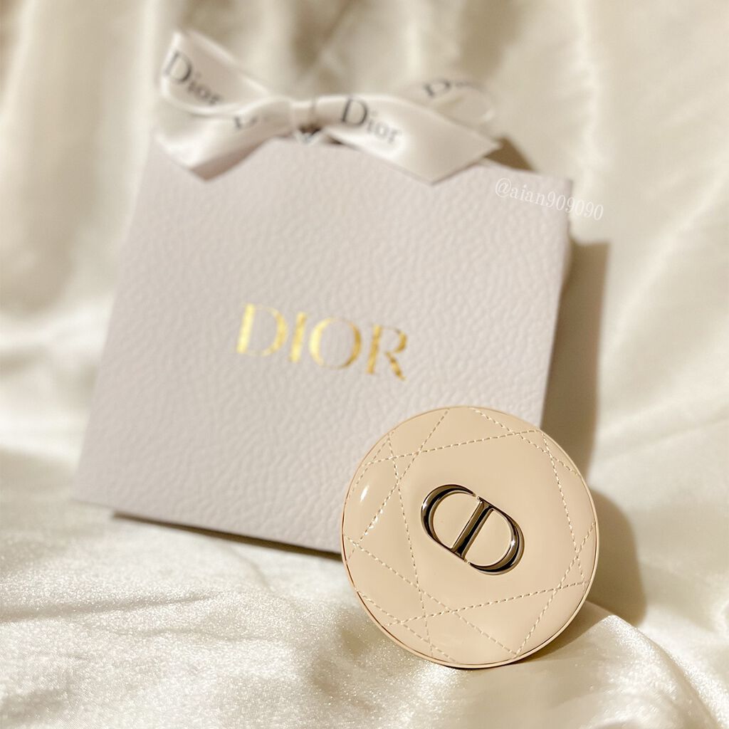 ディオールスキン フォーエヴァー クチュール ルミナイザー/Dior/プレストパウダーを使ったクチコミ（2枚目）