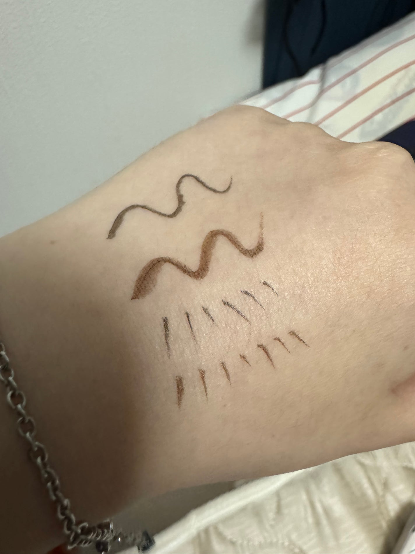 リキッドアイライナー/ミゼルエディ/リキッドアイライナーを使ったクチコミ(2枚目)