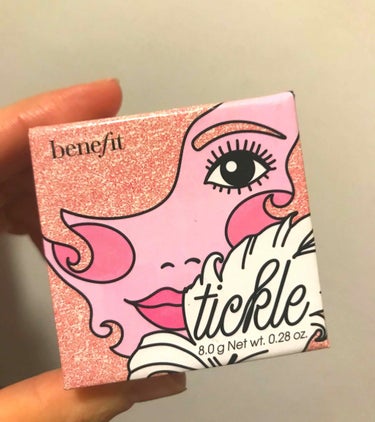 Benefit👯‍♀️
こちらは今年の冬限定バージョンになります🙆‍♀️❤️
前回お試し用に買ったtwinkle が良すぎてすぐになくなってしまい、新しいの買わなきゃな〜と思っていたら丁度良いタイミング